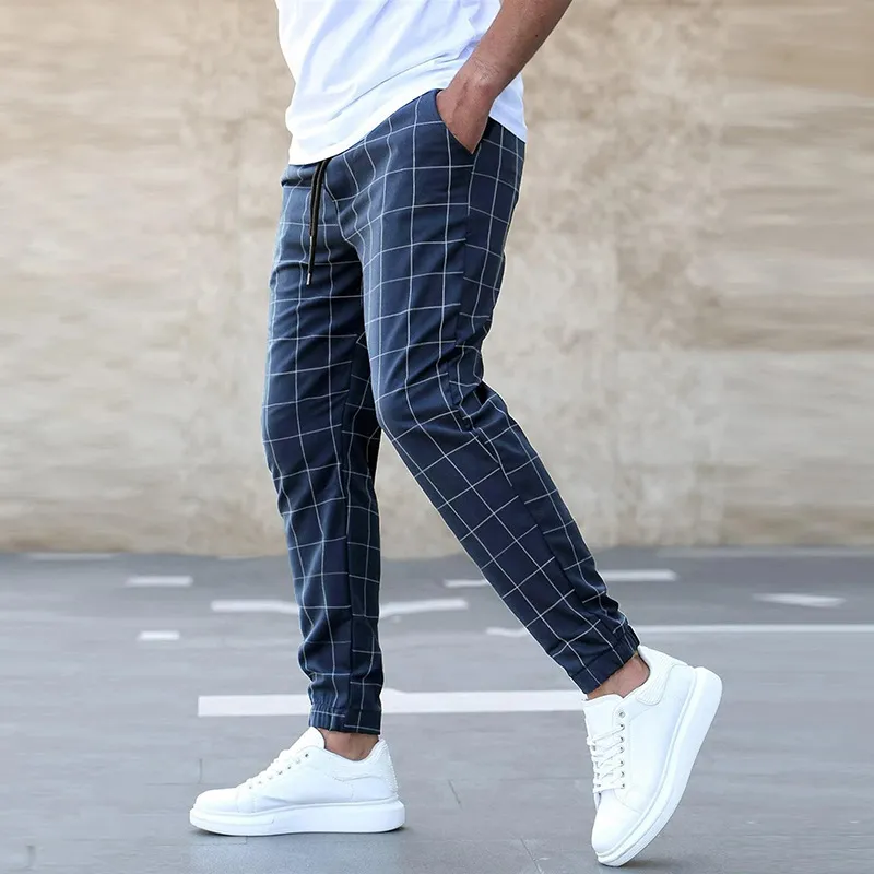 Aaron - Checkered Pants