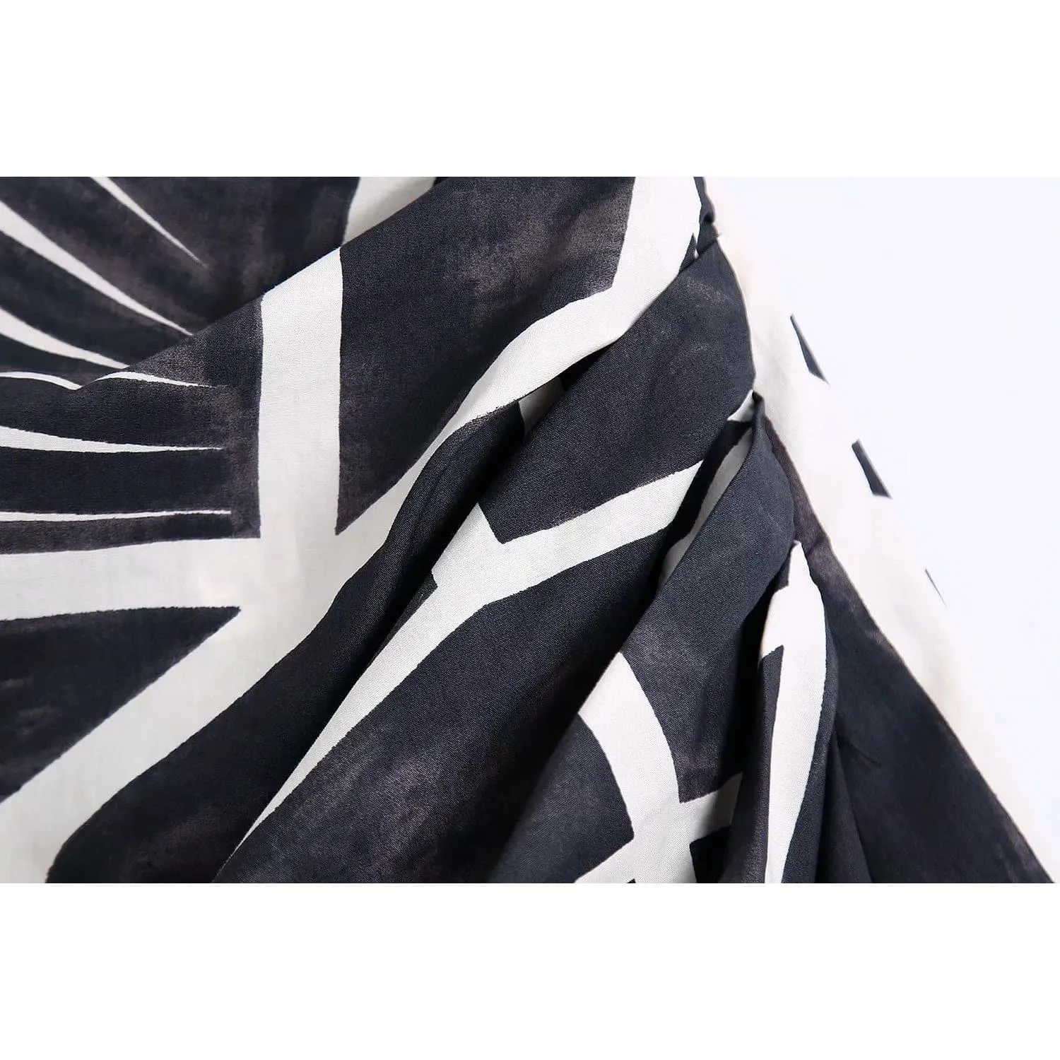 ASYMMETRIC HEM HIGH WAIST MINI SKIRT