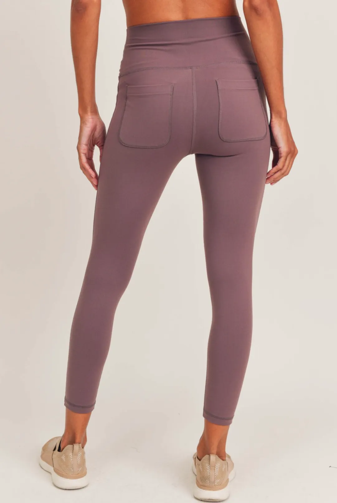 Back Pocket Leggings