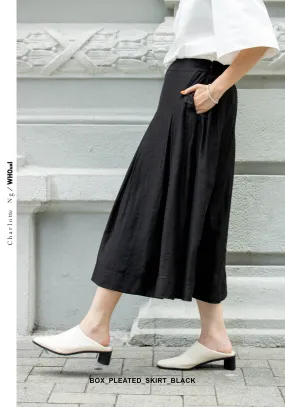 Box Pleated Skirt Black