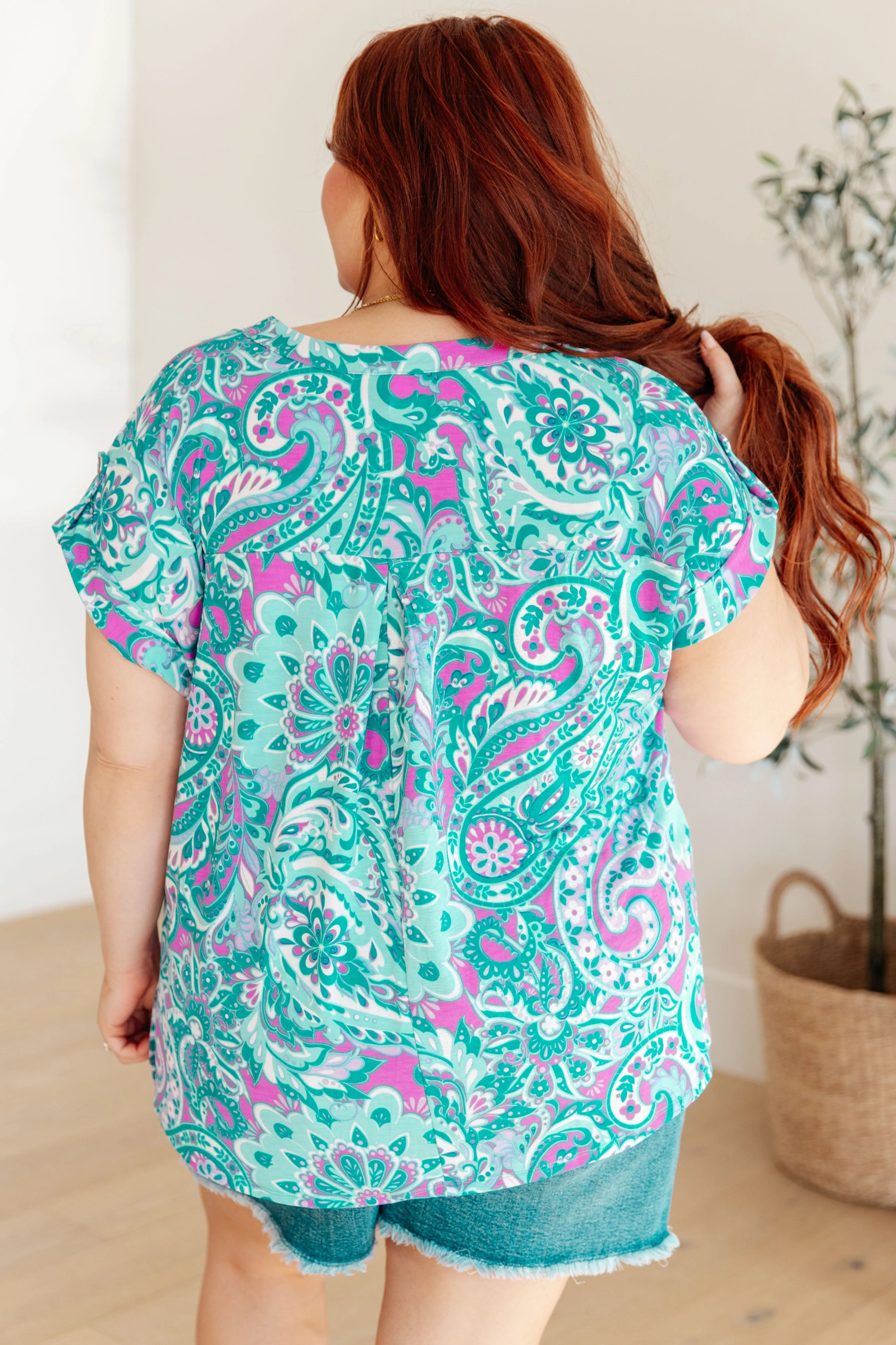 DEAR SCARLETT- Lizzy Cap Sleeve Top in Magenta and Teal Paisley