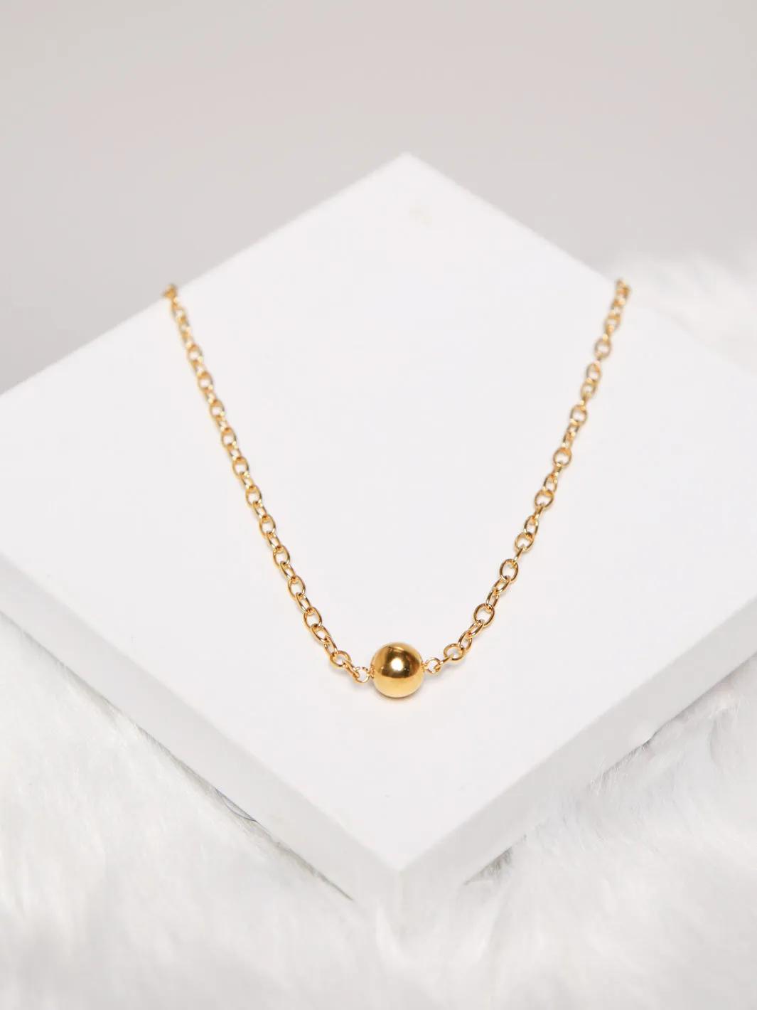 LORETTA Gold Bead Necklace