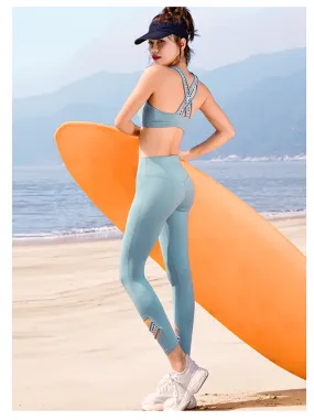 MIP ACTIVE STRAP DETAIL CROP LEGGINGS IN LIGHT BLUE